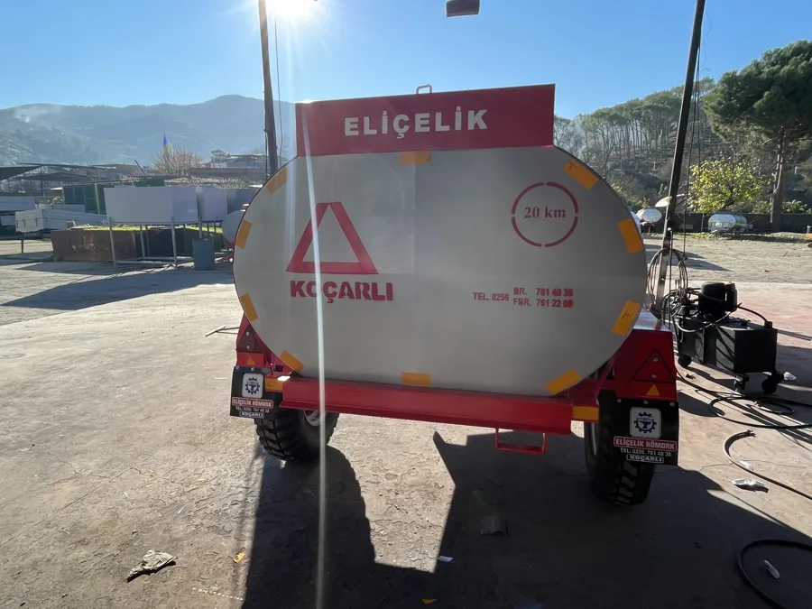 Eliçelik 4 ton galvanizli su tankeri